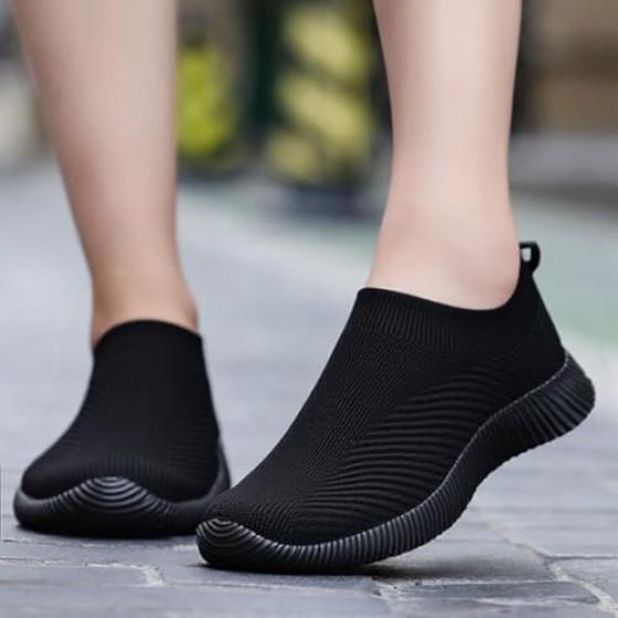 Womens Slip on Walking Shoes Comfort Breathable Workout Shoes Non-Slip Tennis Running Sneakers Knit Upper