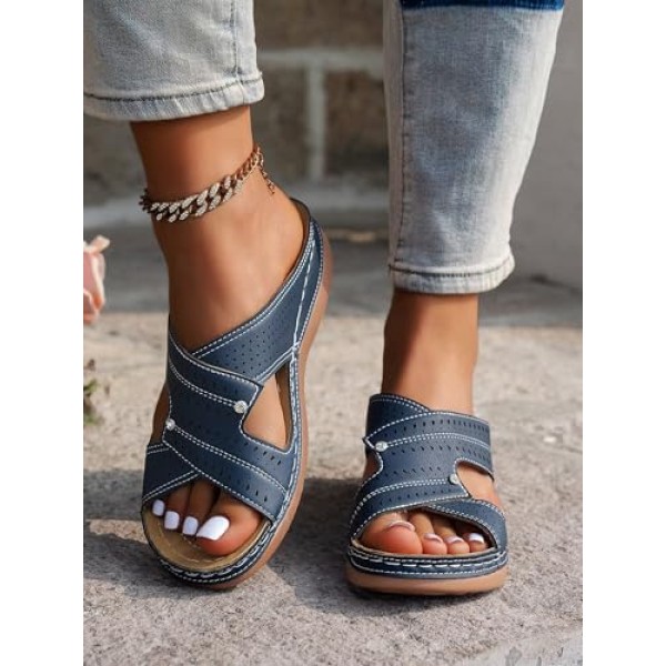 Women Slipper Perfect for Summer Beach, Vacation & Casual Wear Gift Stylish Outer Wear Women Beach Sandals Slippers